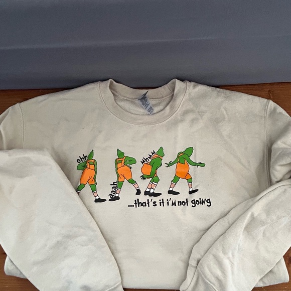 Cream Graphic Sweatshirt with Grinch Movie quote - Picture 1 of 2